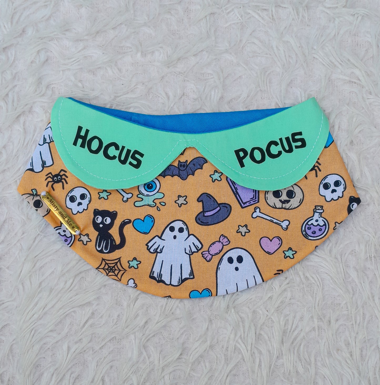 💀Mint Halloweenie Bandana💀