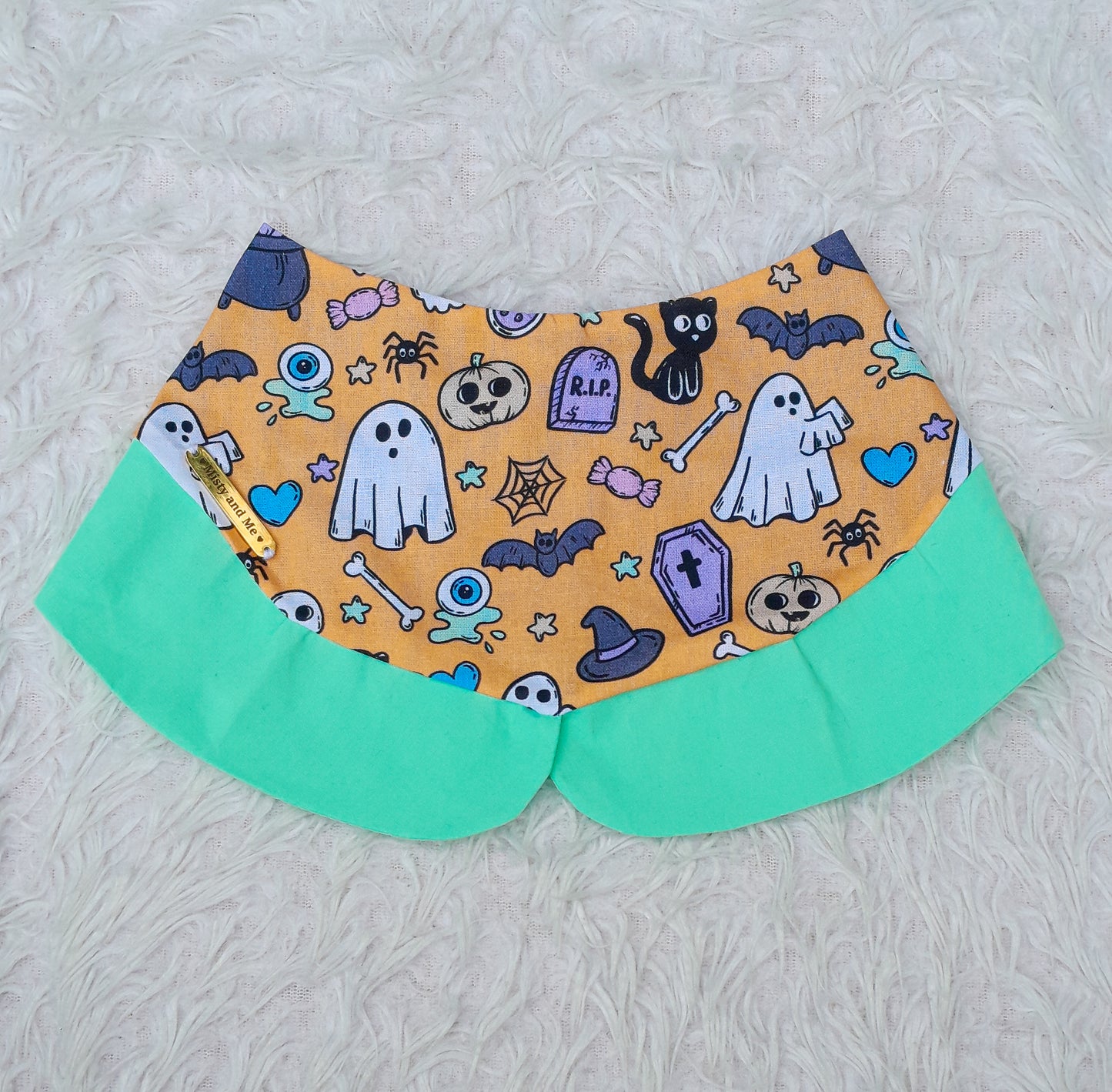 💀Mint Halloweenie Bandana💀